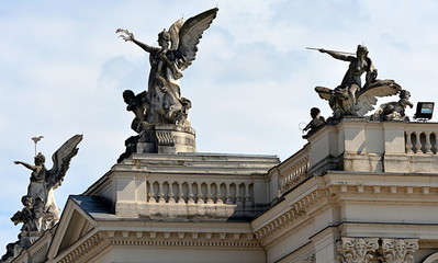 Naklejka premium opéra de zurich...façade extérieur