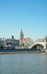 Bogdan Khmelnitsky Bridge, Square of Europe and Hotel Ukraina