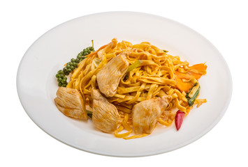 Fried noodles with chicken