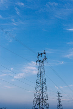 High voltage transmission tower