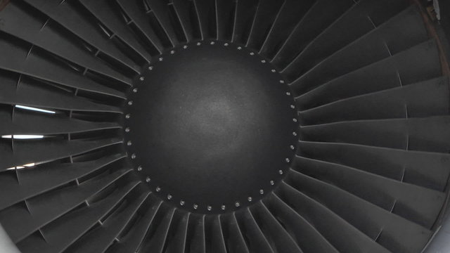 turbine on the wing of a Boeing 747 at the airport