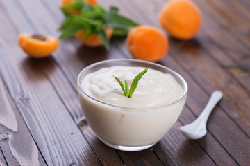 Yogurt with apricots
