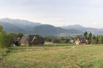 Miejscowość u podnóża gór, Kościelisko