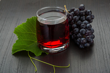 Grape juice and berries
