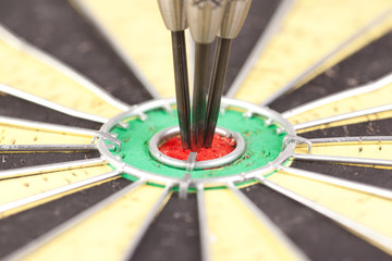 center of darts board