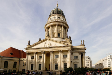 Der Franz&ouml;sische Dom in der Abendsonne