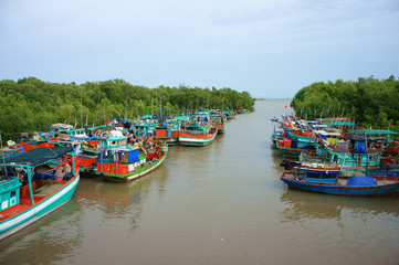 Fototapeta na wymiar group fishing boat, Vietnam port