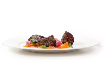 tre cubi di carne al forno