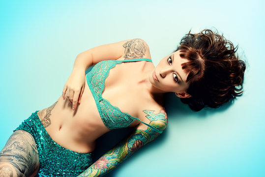 Imágenes de Bossom: descubre bancos de fotos, ilustraciones, vectores y ...