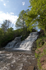Fototapeta na wymiar Powerful waterfall