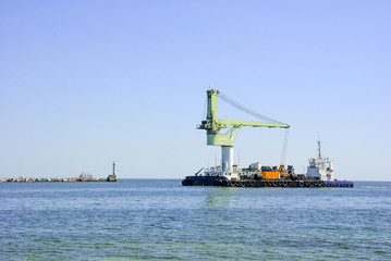 Fototapeta na wymiar морской грузовой танкер