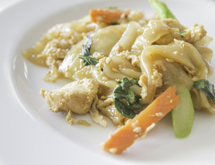  Stir fried flat rice noodles with oyster sauce