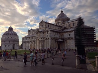 piazza dei miracoli