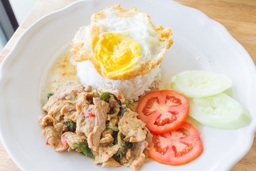 Stir-fried pork with basil