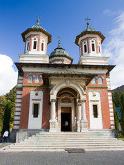 Fototapeta na wymiar Sinaia Monastery, Romania