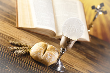 Christian holy communion 