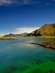 Norwegia , Lofoty,  Sakrisoy, krajobraz wiejski
