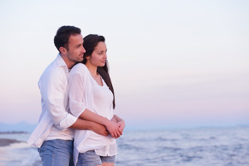 Obraz premium young couple on beach have fun
