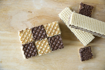 chocolate layer wafers