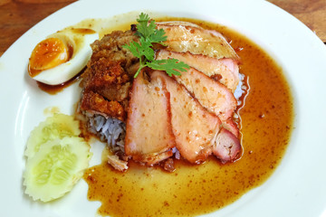 Char siew and roasted pork with rice