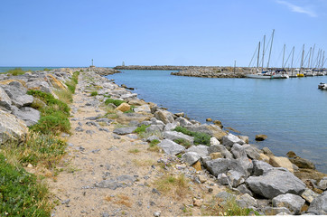 Fototapeta na wymiar Port of Saint-Pierre-de-la-Mer in France