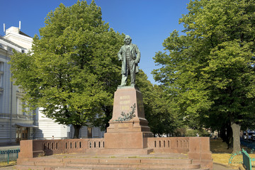 Obraz premium monument to russian composer Mikhail Glinka, Saint-Petersburg