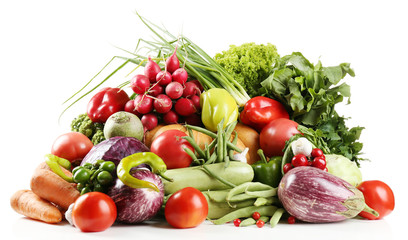 Fototapeta na wymiar Fresh organic vegetables, isolated on white