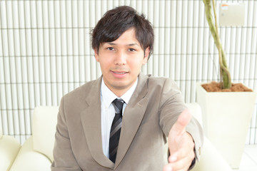 笑顔のビジネスマン