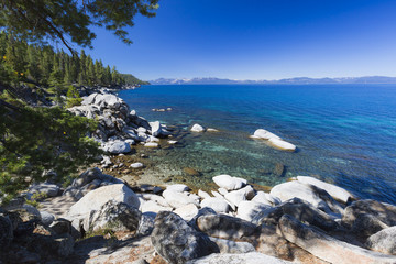 Fototapeta na wymiar Beautiful Shoreline of Lake Tahoe