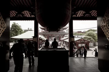 Foto op Plexiglas The Senso-ji Buddhist Temple is the symbol of Asakusa © bennnn