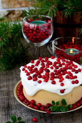 White chocolate cheesecake tart with cranberries
