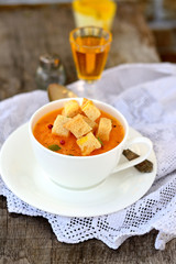 Pumpkin soup with croutons