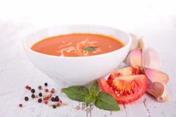 tomato soup, gazpacho