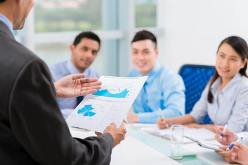 Telling about financial data