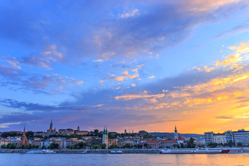 Fototapeta premium Panorama of Budapest at sunset, Hungary