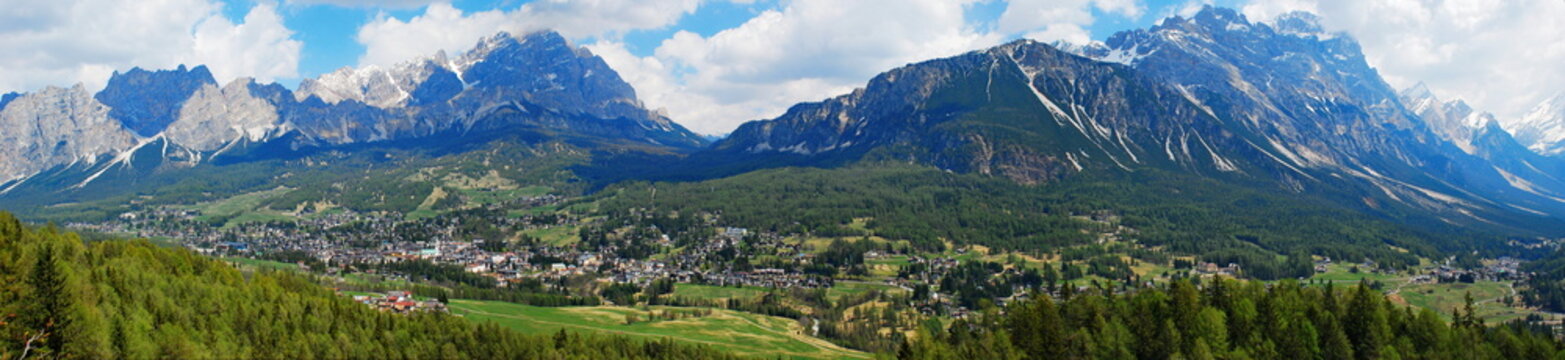 Italian Dolimite Peaks and the famous Cortina d'Ampezzo Vally