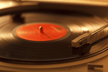 レコードとレコードプレーヤーコードとレコードプレーヤー