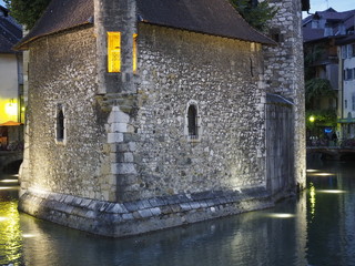 Atardecer en Annecy (Francia)