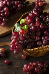 Organic Raw Red Grapes