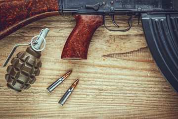 Machine gun