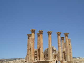 Columnas del Templo de Artemis, Jerash, Jordania
