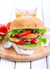 Salmon and vegetable sandwich