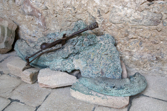 cloche fondue de l'église d'Oradour-sur-glane