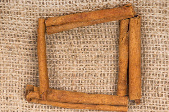 cinnamon sticks