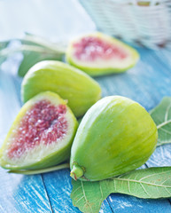 fresh figs