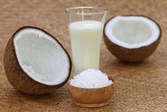 Coconut with milk and grated form