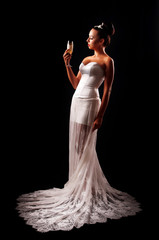 Naklejka premium beautiful bride with a glass