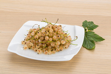 White currant