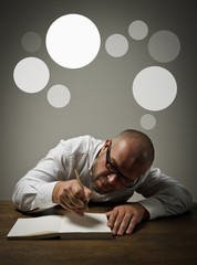 Obraz premium Man in white and gray bubbles.