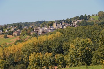 Fototapeta na wymiar Panorama de Voutezac (Corrèze)